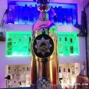 迄今世界上最貴的酒,光酒瓶就值130萬美元