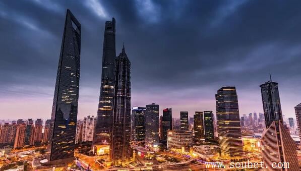 中國最高的樓，武漢綠地中心成為第一高樓