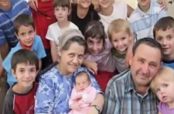世界上生孩子最多的女人，一生69個孩子