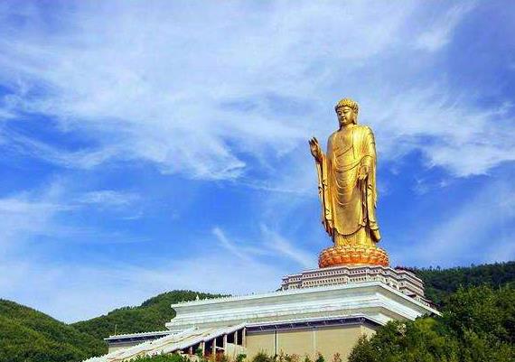 世界上最高的雕像，河南佛泉寺佛高達128米