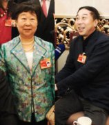 曹隨風和馮鞏是什么關系