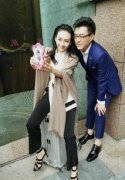 怎么感覺王鷗喜歡靳東