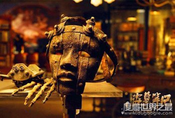 《盜墓筆記》鐵面生的真實身份，鐵面生將魯王算計得死死的