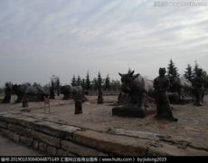 黃河鐵牛是誰撈上來的，是考古專家從黃河中打撈出的