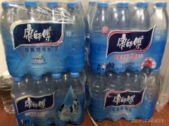 一瓶礦泉水多少毫升，一般容量為550毫升