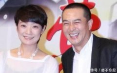 張嘉譯離婚啦么，沒有離婚老婆親自出來辟謠了