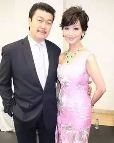 趙雅芝的三個兒子們的照片，分別是黃愷杰、黃光宏、黃光宜