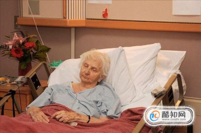 老人去世前有哪些征兆，家里要死人的前半年預兆