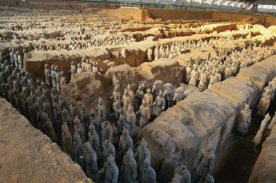 兵馬俑下面是什么，兵馬俑4號坑為什么不挖