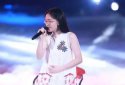 郭沁為什么坐在椅子上，真實原因是為了給周深面子