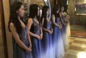 ktv陪酒的女孩子可以做什么，和你玩一些比較曖昧的游戲