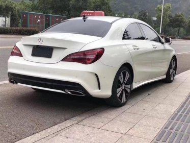 cla200奔馳多少錢，為什么有大標和小標