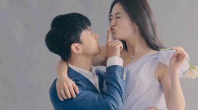 張杰謝娜什么時候離的婚是真的嗎，燒掉結婚證是為了杜絕離婚